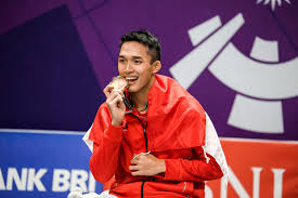 Jonatan christie bicara soal ritual pamer otot di final asian games 2018. Publik Istora Senayan Modal Penting Jonatan Christie Sabet Medali Emas Asian Games 2018 Bolaskor Com