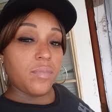 Mavis Banks's Instagram, Twitter & Facebook