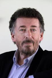 Robert POWELL (1944) : Biography and movies