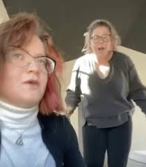 Inside Teen Mom Kailyn Lowry's inner circle featuring nanny Natalie and BFF  Bone as star ices out ex-BFF Leah Messer