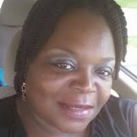 Tracey Lundy's Instagram, Twitter & Facebook