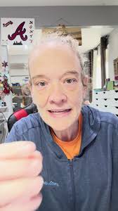 xChromiumXx✨AKA✨Glitter Dealer @Melissa ♡Peachy's Kreations♡ love lov...