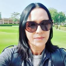 Isha Pandya (@PandyaIsha)