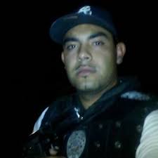 Hector Tena (@agu17a)