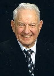 Elizabeth Freiberger's Instagram, Twitter & Facebook