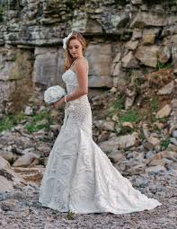 Image Result For Wedding Dresses Made From Toilet Paper Toilet Paper Wedding Dress Amazing Wedding Dress Wedding Dresses