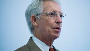 Crowd cheers ethics award winners