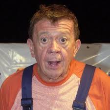 Es un actor y comediante mexicano mejor conocido por su personaje de chabelo, el cual ha interpretado desde la década de 1950 en películas y programas… Que 85 Anos No Son Nada Xavier Lopez Chabelo El Informador