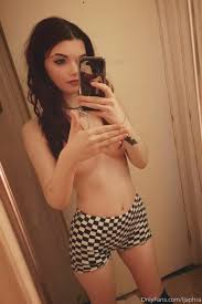 Julie Diablotine Nude Onlyfans Leaks Fapopedia | Hot Sex Picture