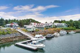 Bright natural light, clean modern decor, wide array of menu options, excellent service. Great Place To Stay On Van Isle Review Of Canadian Princess Lodge Marina Ucluelet Tripadvisor