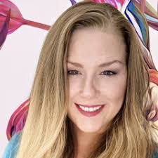 Linda Cardin's Instagram, Twitter & Facebook