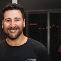 Francisco Saez's Instagram, Twitter & Facebook