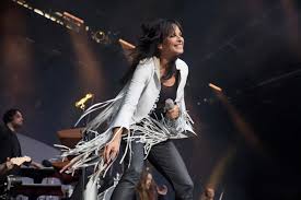 Nena geht mit ihrem neuen album „licht auf große tournee. Nena Rock The Ring Hinwil