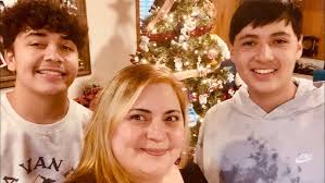 Santa (Dan Lundeen) reads to 3rd grade class-2014. ***Part 1!