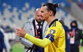 Zlatan was born in 1981 in malmö, sweden. Zlatan Ibrahimovic Verpasst Em Mit Schweden Wegen Knie Verletzung