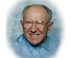 Kasey Burris's Instagram, Twitter & Facebook