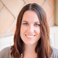 Megan Oliver's Instagram, Twitter & Facebook