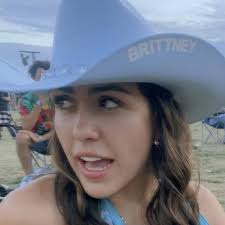 Katie Driggers and Derek Salas' Wedding Website