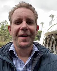 In this video, Andrew performs an exciting 📯arrangement by Eric Terwilliger  of Strauss' Till Eulenspiegel for Solo Horn. To watch the entire solo and  see more videos, click here 📯 https://www.youtube.com/watch?v=UvChOt5bzi4  We