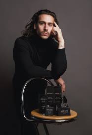 Manny Tsakanika Aremti