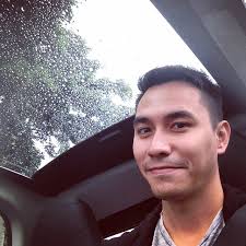 KUMPULAN FOTO DAN BIODATA LENGKAP DARIUS SINATHRYA