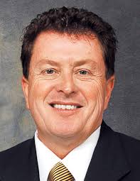 687 to graduate Friday at UNK; Large crowd expected