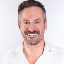 Darius Dixon (@dariusss)