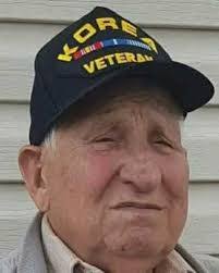 Amber Lail's Instagram, Twitter & Facebook