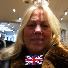 Witnesses to road rage incident at Old Stratford roundabout?