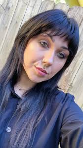 xtina (@guillotinequeeen)