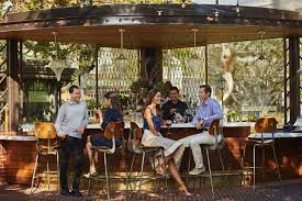 Restaurants in this area are known for italian, contemporary american, american, steakhouse and japanese cuisines. Dining At The Americana At Brand Restaurants In Glendale