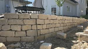 Natursteinauer Selber Bauen Beachhouse Living In 2020 Selber Bauen Natursteinmauer Cottage Garten