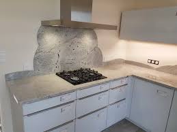 Le granite est la pierre idéale pour votre plan de travail. Dernieres Cuisines Granit Realisees Pierre Granit Andre Demange