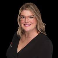 Beth Schafer's Instagram, Twitter & Facebook