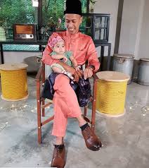 Luahan hati abam & achey kepada isteri mereka. Walau Bukan Dari Rahim Isteriku Tapi Achey Bocey Oh Kopak