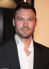 Brian Austin Green Age Weight Height Measurements Celebrity Sizes Brian Austin Green Celebrities Hottest Celebrities
