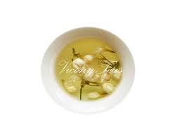2 oz = approximately 2.5 cups. Jasmine Bud Tea Wholesale Dried Whole Jasmine Buds Flower Tea