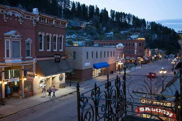 Deadwood Has Drawn Fortune-Seekers Since 1876. HBO Is Only the Latest. - The  New York Times