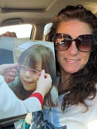 Hartsville Tennessee Lions Club Eyeglasses Donation