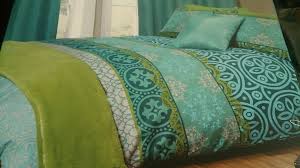 Made from a combination of cotton and tencel this duvet set features cooling technology. Pin By Sharon Lipman On For Tom Teal Bedding Moroccan Bed Double Duvet Covers
