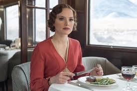 Murder on the orient express is a 2017 american mystery thriller film directed by kenneth branagh with a screenplay by michael green, based on the 1934 novel of the same name by agatha christie. Mord Im Orient Express Filmtoast De