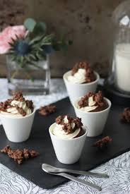 Mousse Aux Deux Chocolats Facon Glace A L Italienne Pepites De Chocolat Au Lait Sucre Petillant Et Riz Souffle Chocolat Au Lait Pepite Chocolat Riz Souffle