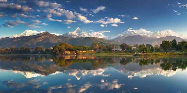 Phewa Lake (742m)