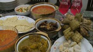 Pelengkap resep opor ayam : Lengkap Menu Pendamping Ketupat Opor Ayam Sambal Goreng Rendang Hingga Gulai Tribunnews Com Mobile