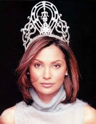 Jodi Lara's Instagram, Twitter & Facebook