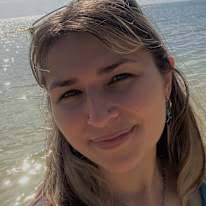 Female housemates in Springfield Hollymead, Charlotte...