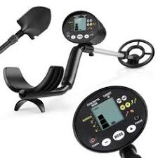 In this post i include the best metal detectors that you can use for wet soil. 14 Metal Detector Ideas Metal Detector Detector Metal