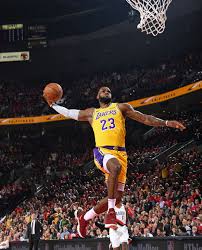 Take me through the process of capturing lebron's windmill dunk with just over 8:30 to go in the third quarter? Lebron James Dunk La Los Angeles Lakers 2018 Authentic 8x10 Spotlight Photo Sports Mem Cards Fan Shop Basketball Nba Romeinformation It