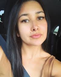 Jasmine Simpson's Instagram, Twitter & Facebook