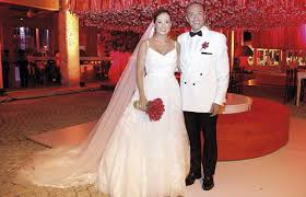 La avioneta pertenecía a una empresa conjunta de su esposo miguel jaramillo y fernando alfonso escovar langebeck. Fiesta Con El Expresidente Pena Nieto Y Las Amenazas Entre Influencers Colombianos Agenciapi Co